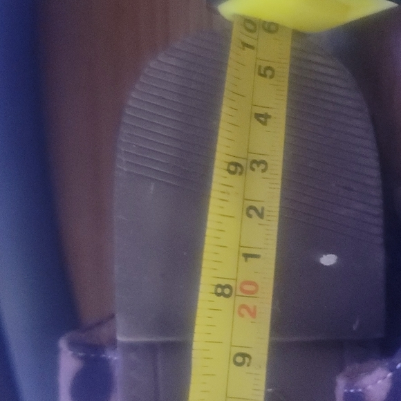 Sandals - Picture 7 of 8